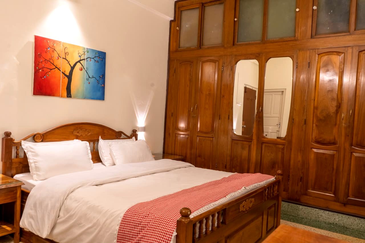 Room 2