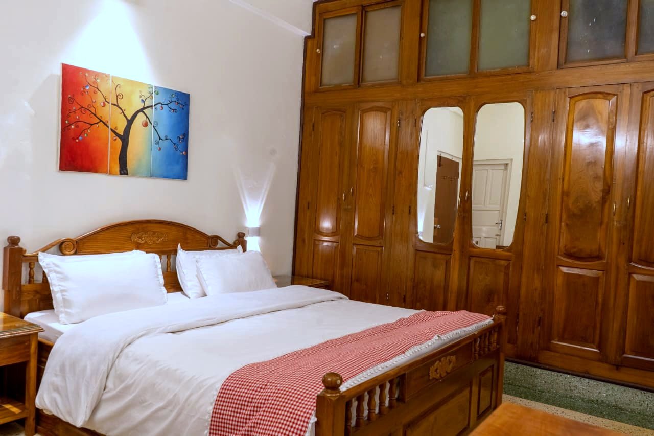 Room 2